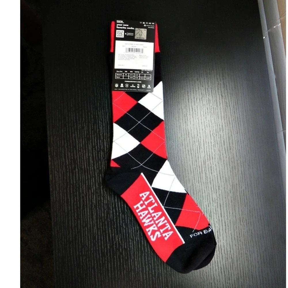 NWT For Bare Feet NBA Atlanta‎ Hawks Socks Men's Size 5-12